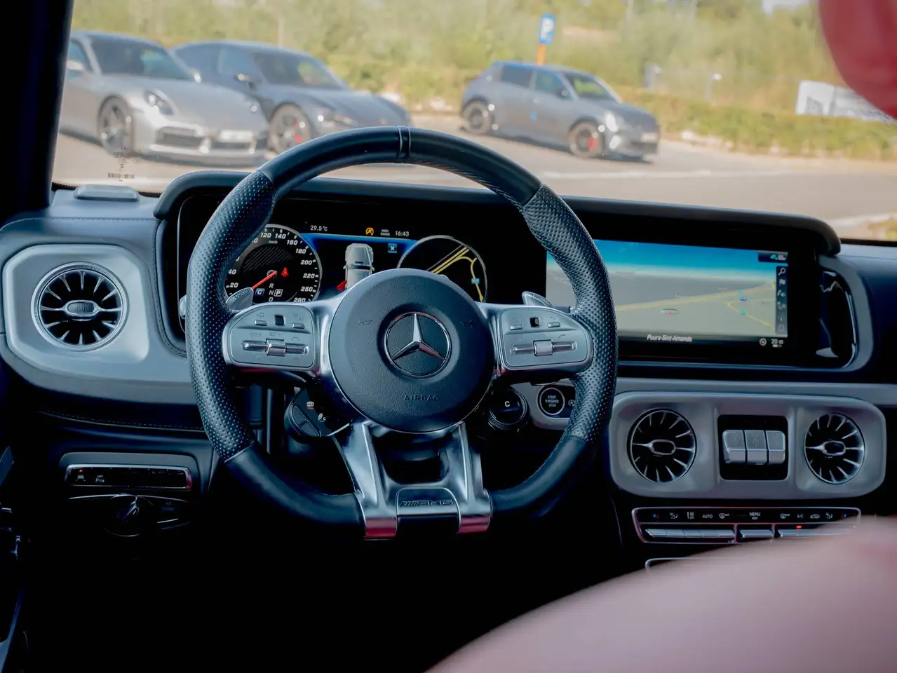 Mercedes-Benz G 63 AMG - 11