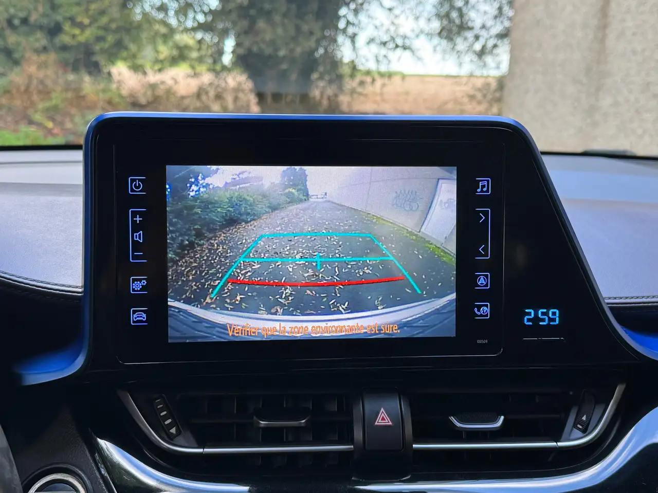 Toyota C-HR - 12