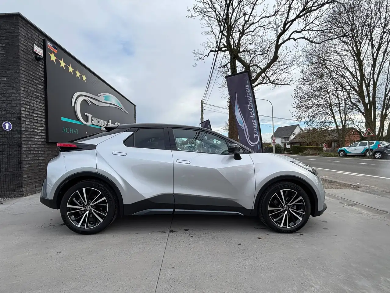 Toyota C-HR - 4