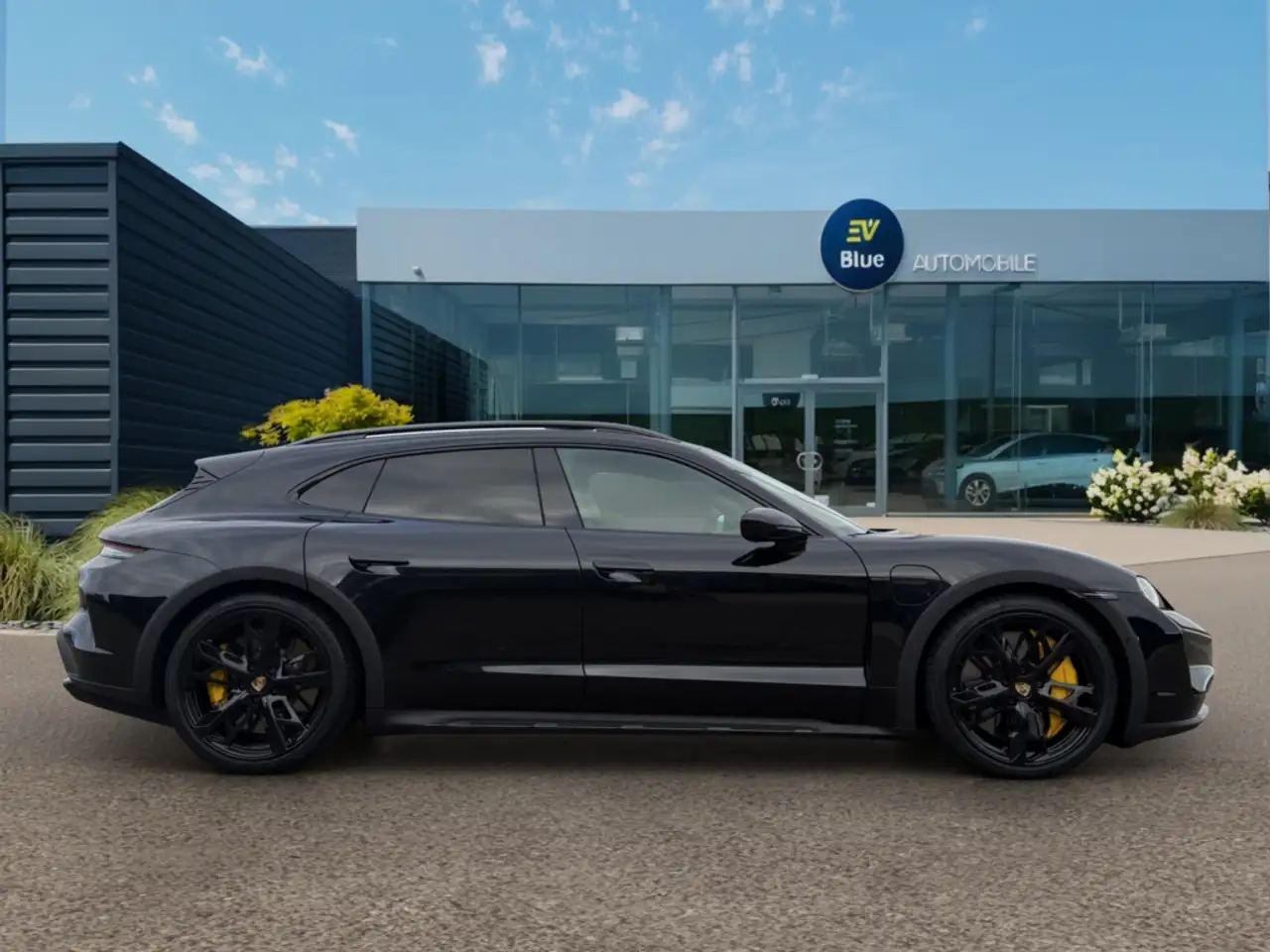 Porsche Taycan - 7