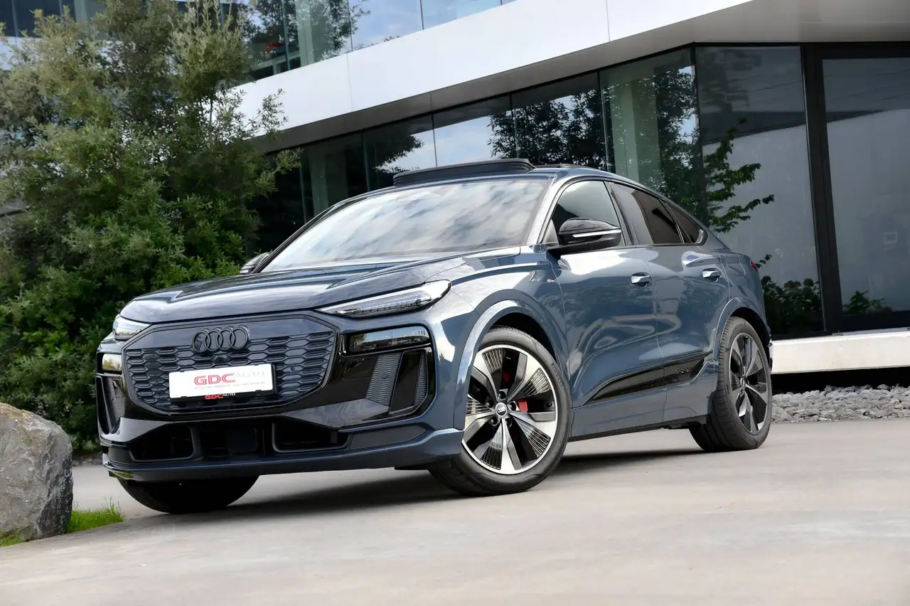 Audi Q6 e-tron - 4