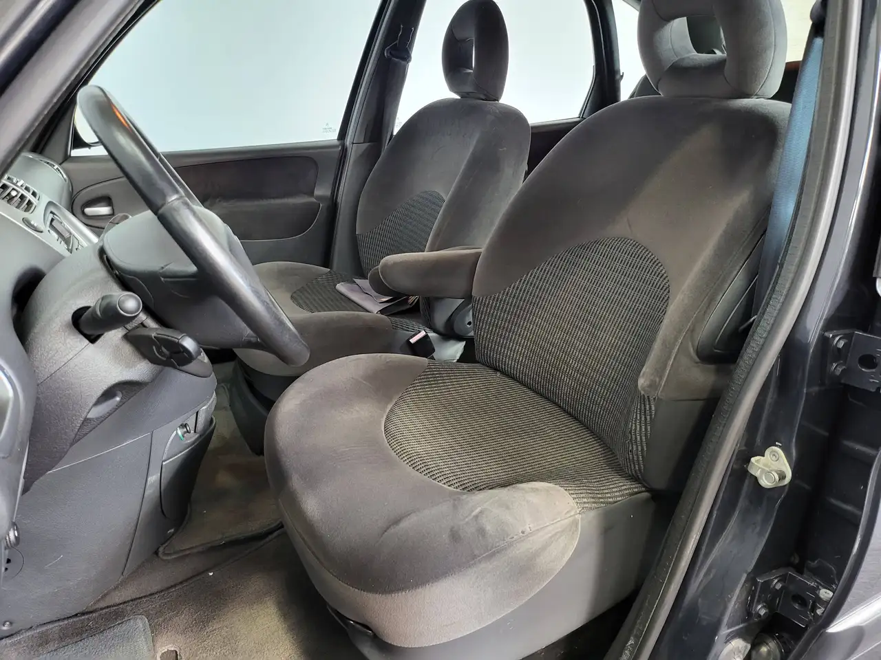 Citroen Xsara Picasso - 11