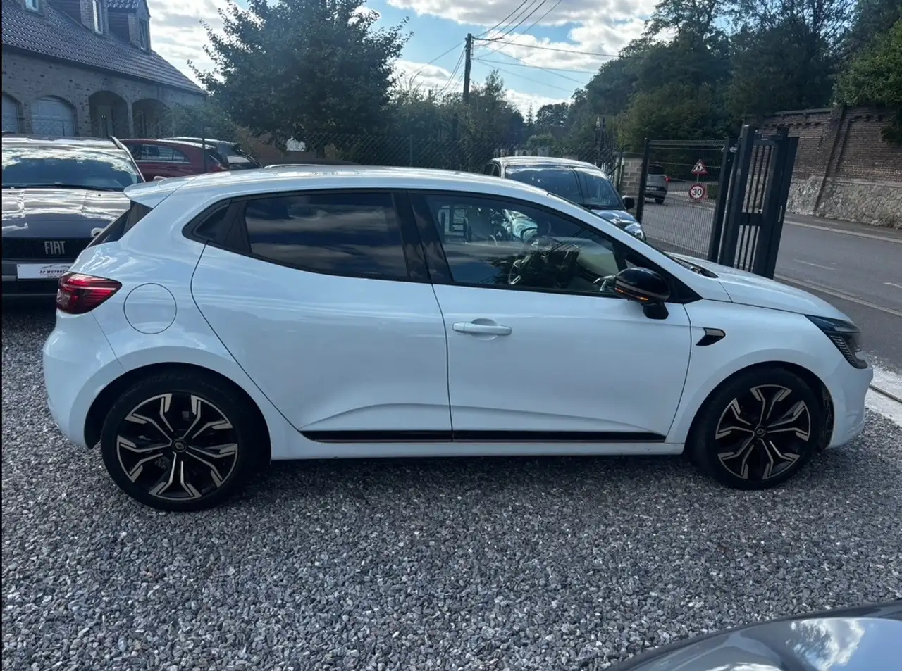 Renault Clio - 7