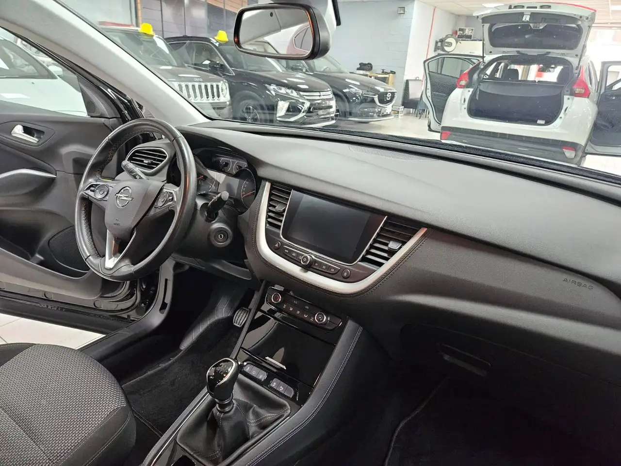 Opel Grandland X - 10