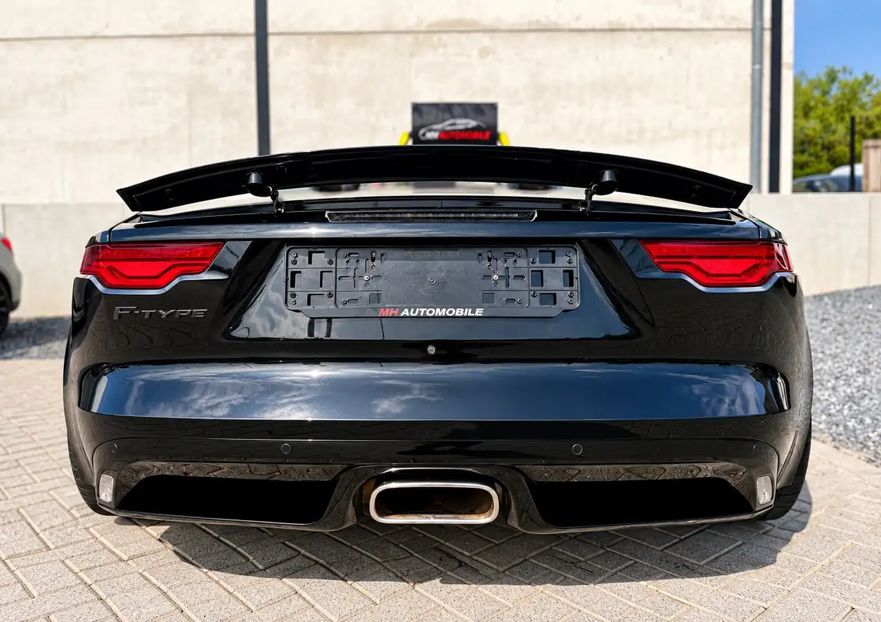 Jaguar F-Type - 9