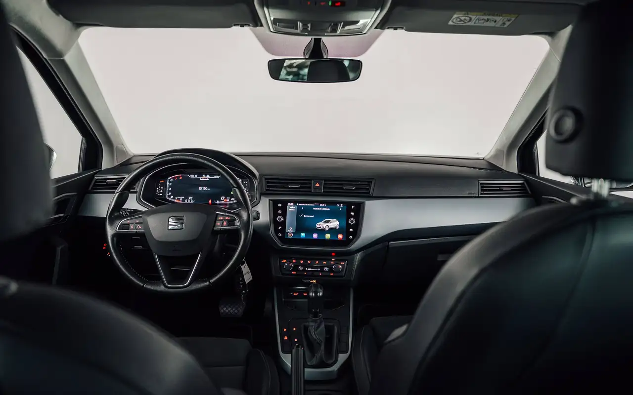 SEAT Arona - 12