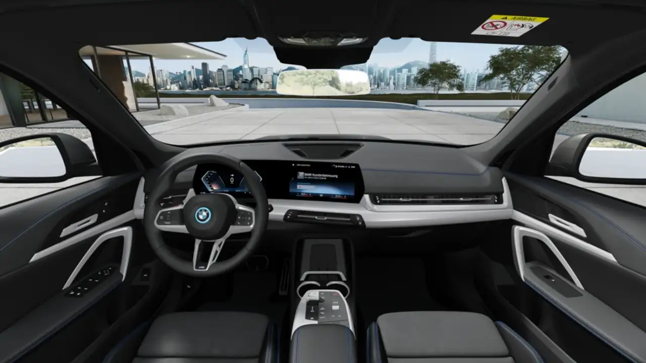 BMW iX1 - 7