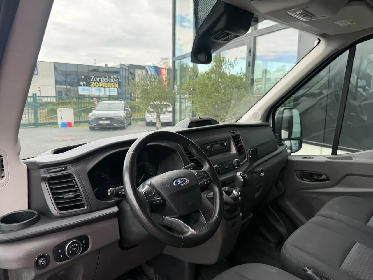 Ford Transit - 8