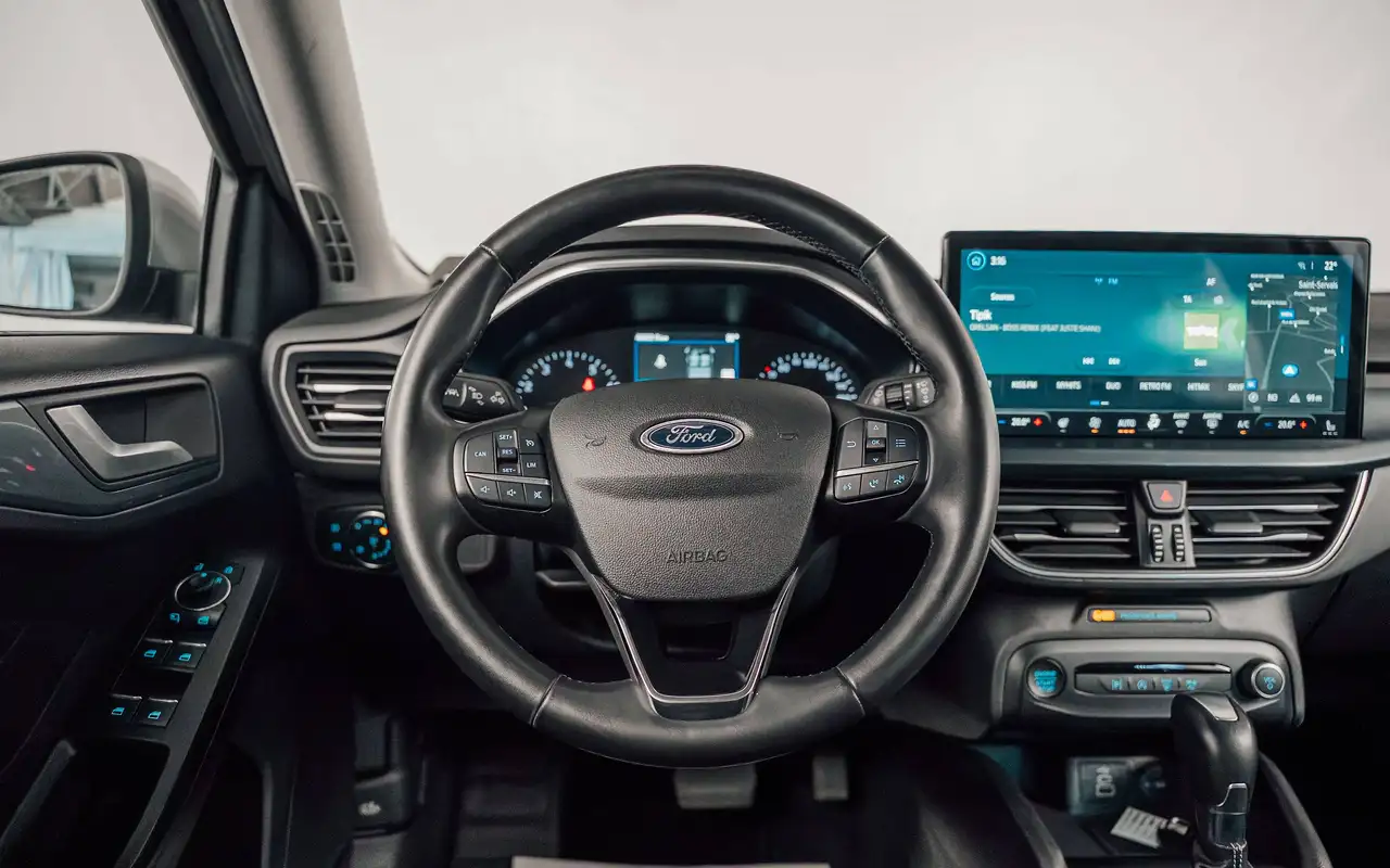 Ford Focus - 9