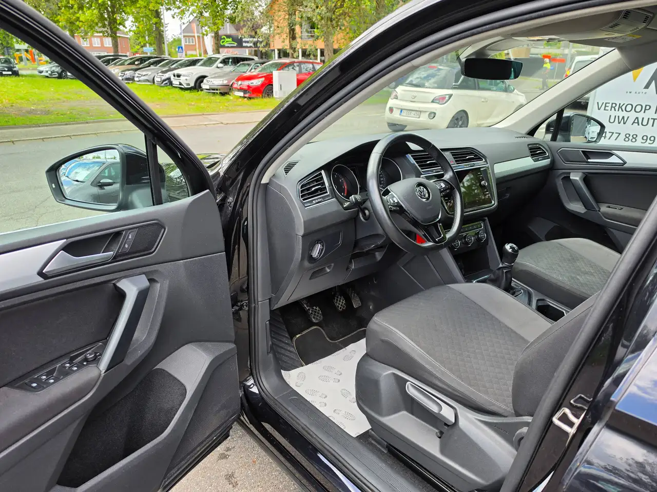 Volkswagen Tiguan - 7