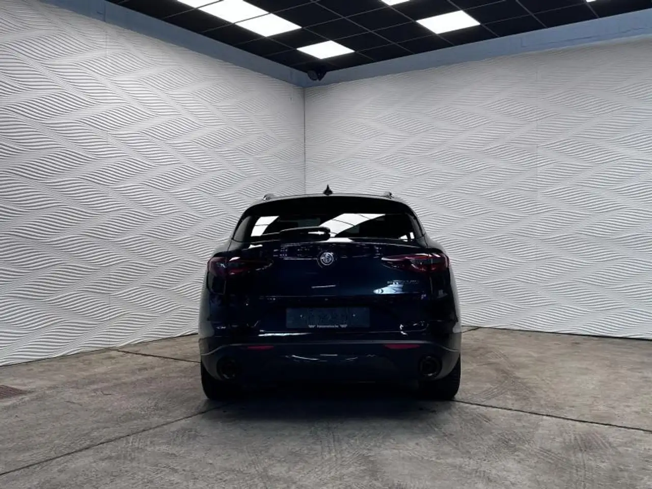 Alfa Romeo Stelvio - 8