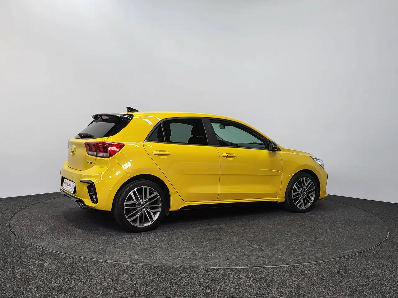 Kia Rio - 6