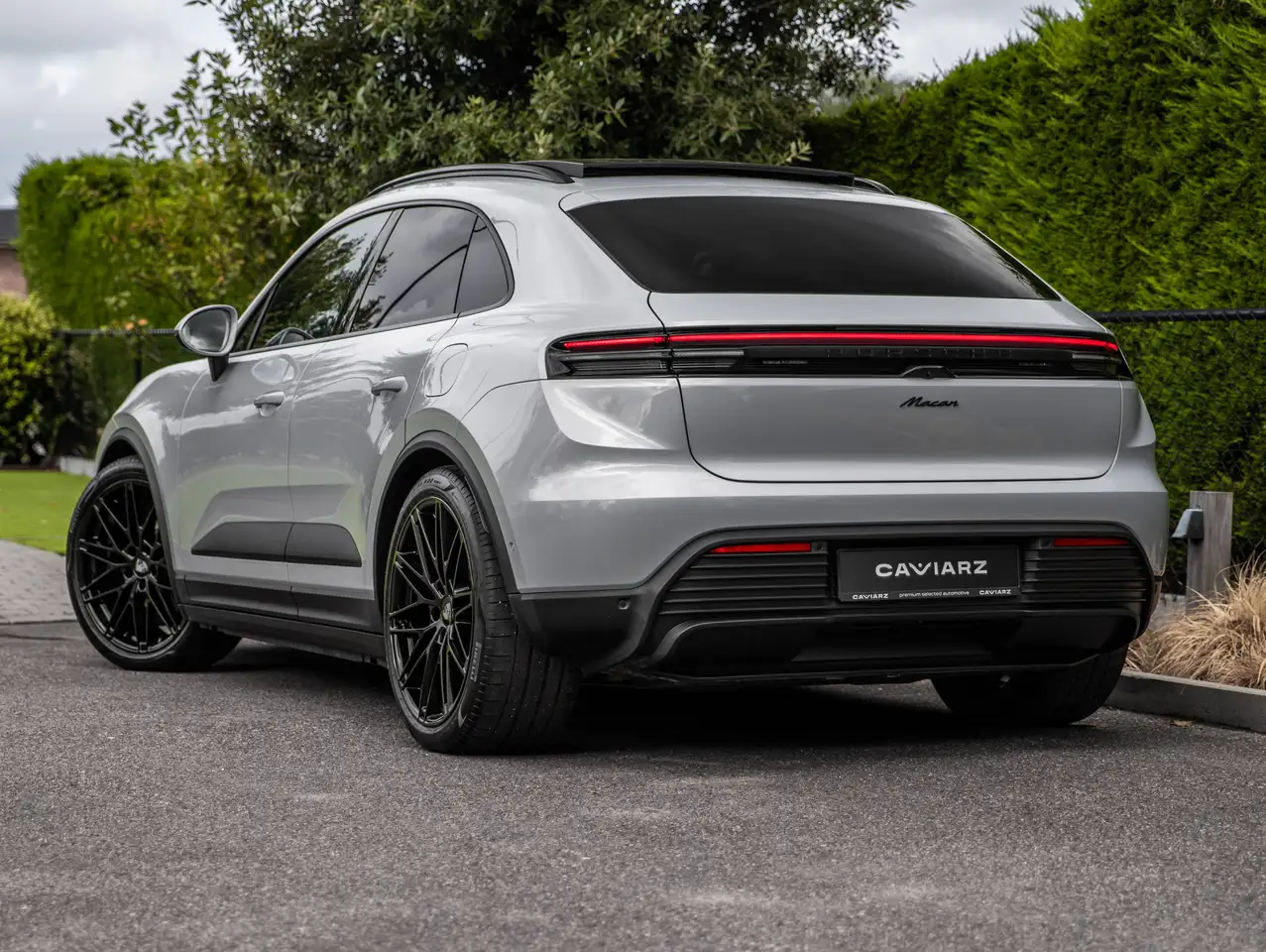 Porsche Macan - 2