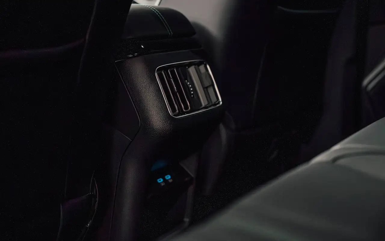 BYD Seal U - 10