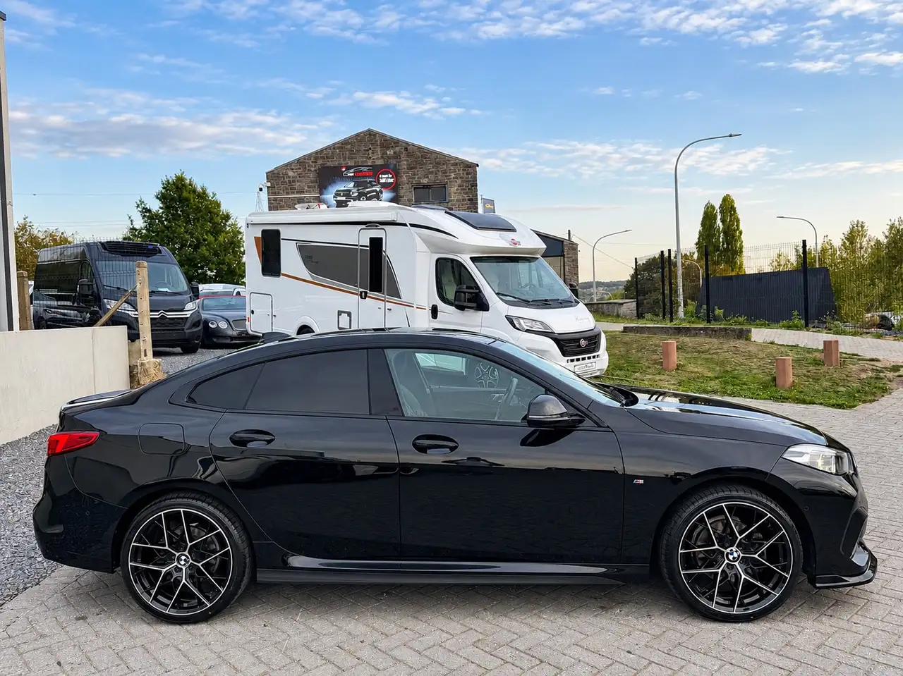 BMW 218 - 3