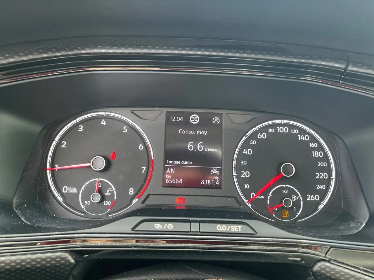 Volkswagen T-Cross - 11