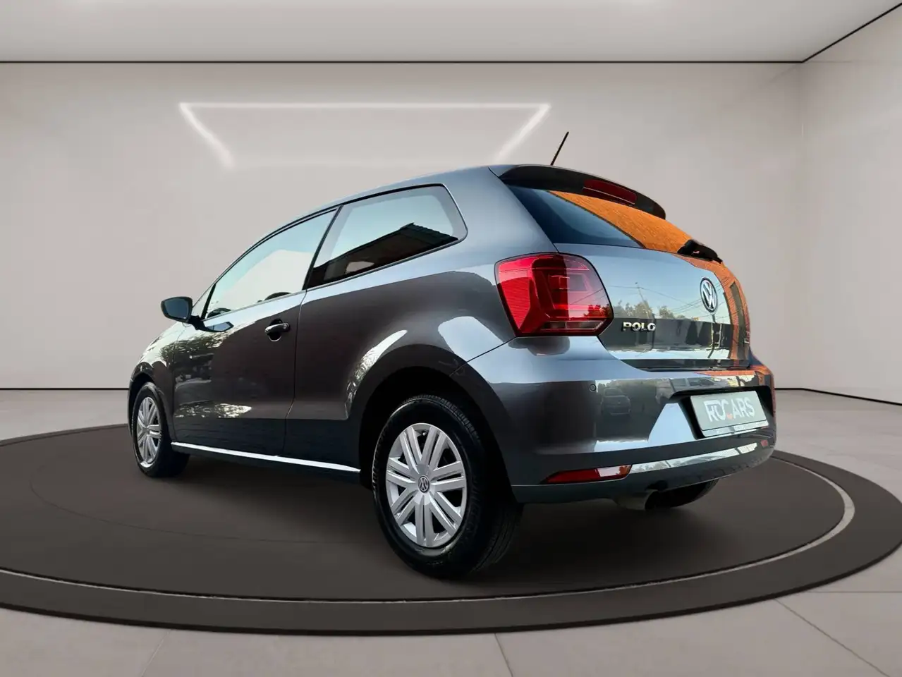 Volkswagen Polo - 8
