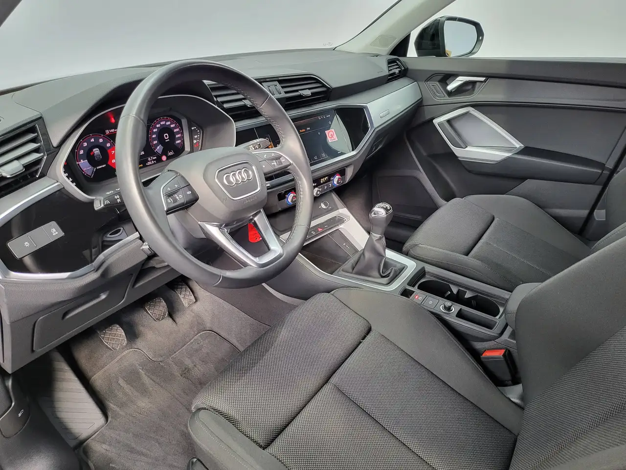 Audi Q3 - 10