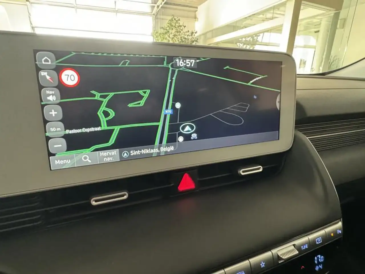 Hyundai IONIQ 5 - 5
