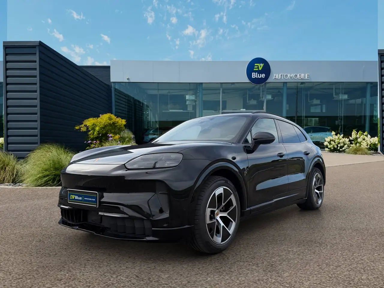 Porsche Cayenne - 1