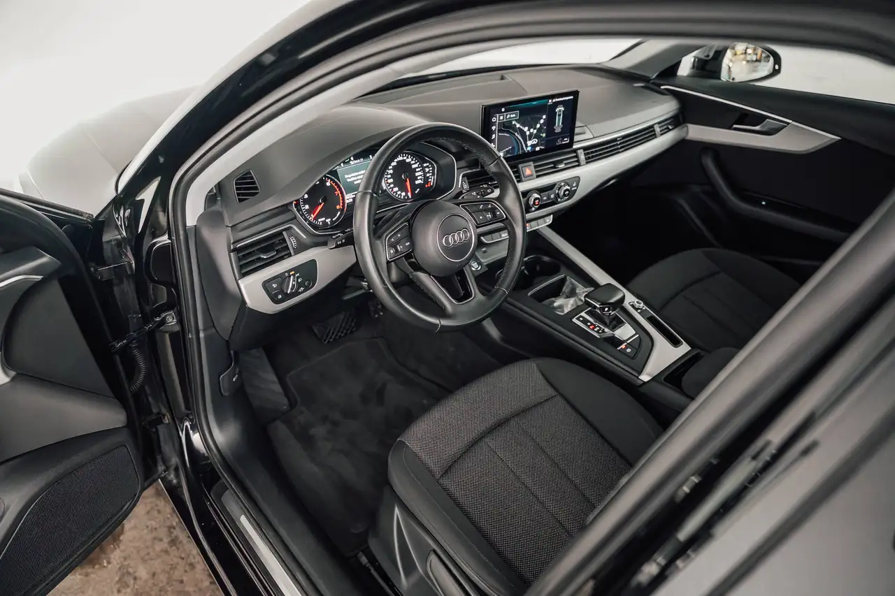 Audi A4 - 12