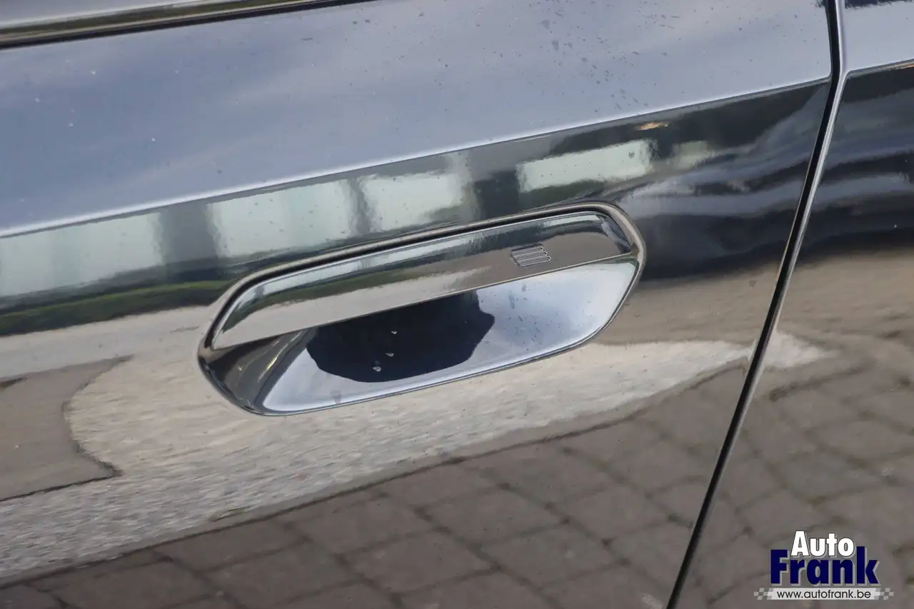 BMW 520 - 12