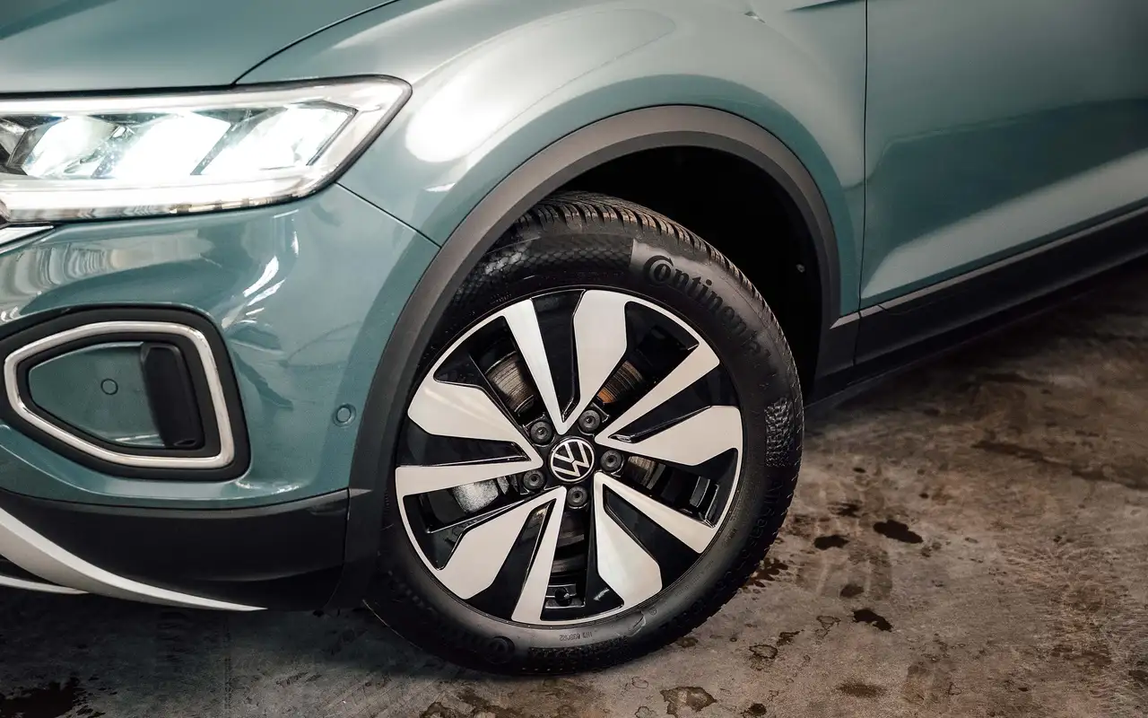 Volkswagen T-Roc - 5