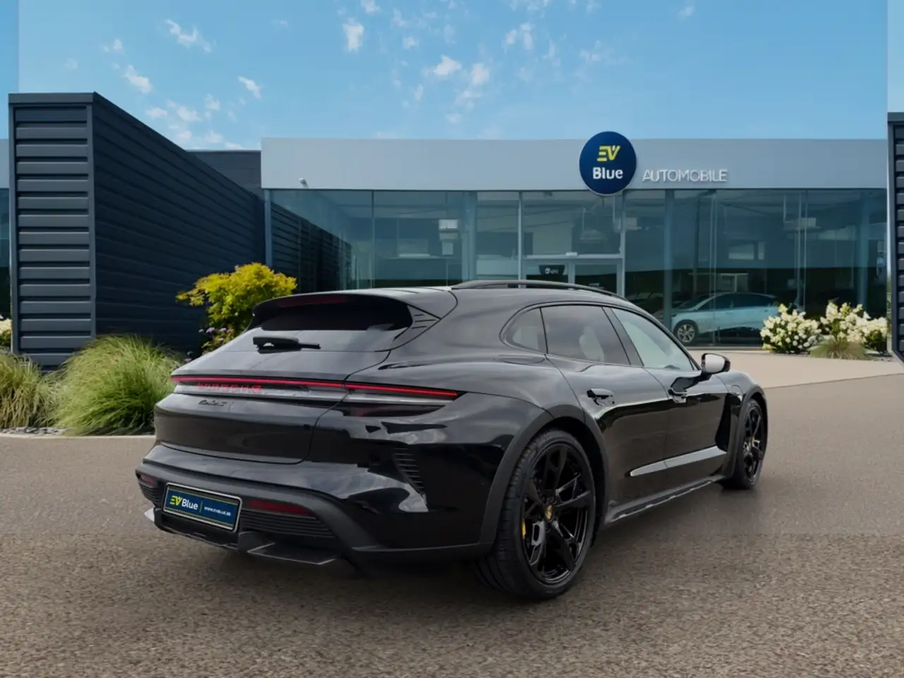 Porsche Taycan - 6