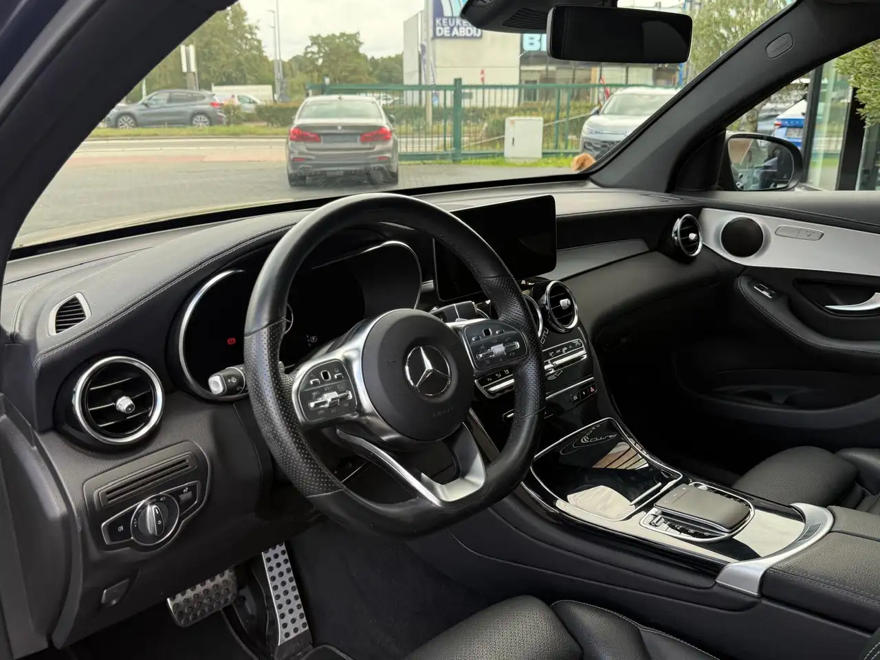 Mercedes-Benz GLC 200 - 9