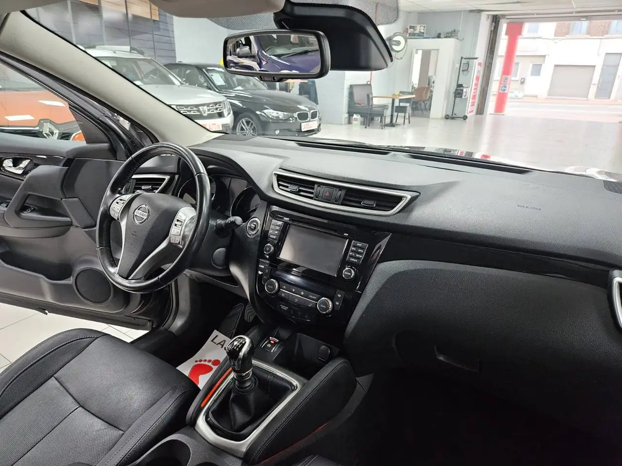 Nissan Qashqai - 11