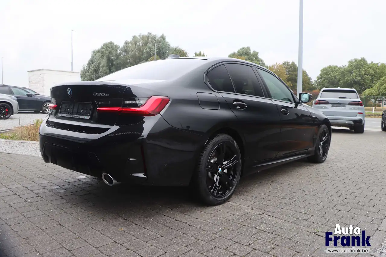 BMW 330 - 7
