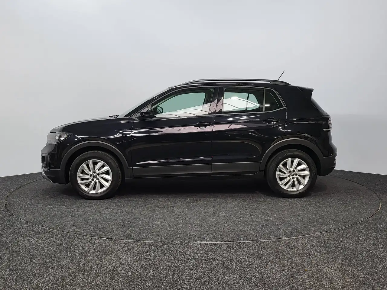 Volkswagen T-Cross - 3