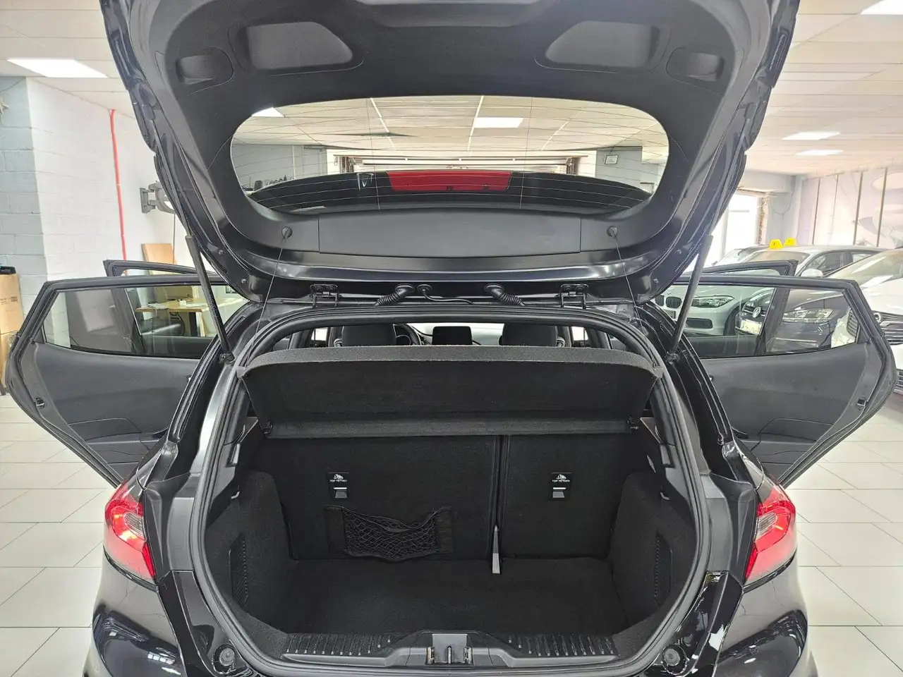 Ford Fiesta - 9