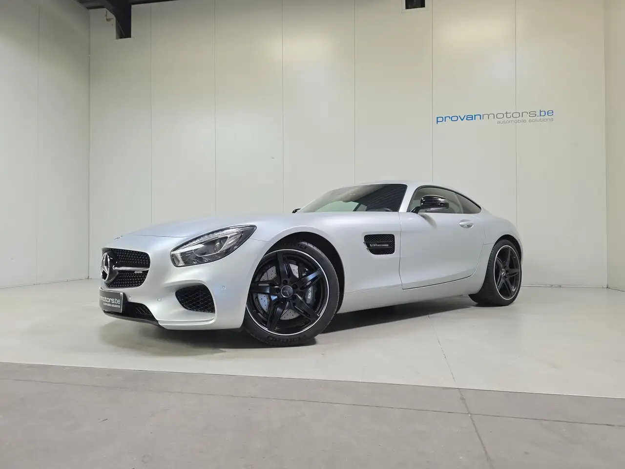 Mercedes-Benz AMG GT - 4