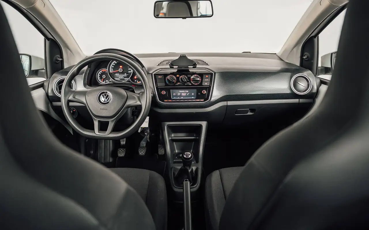 Volkswagen up! - 10
