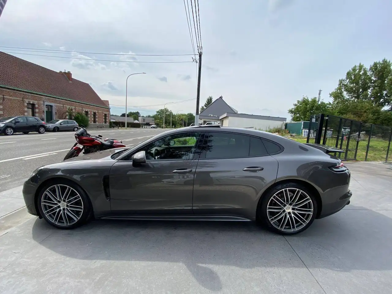 Porsche Panamera - 10