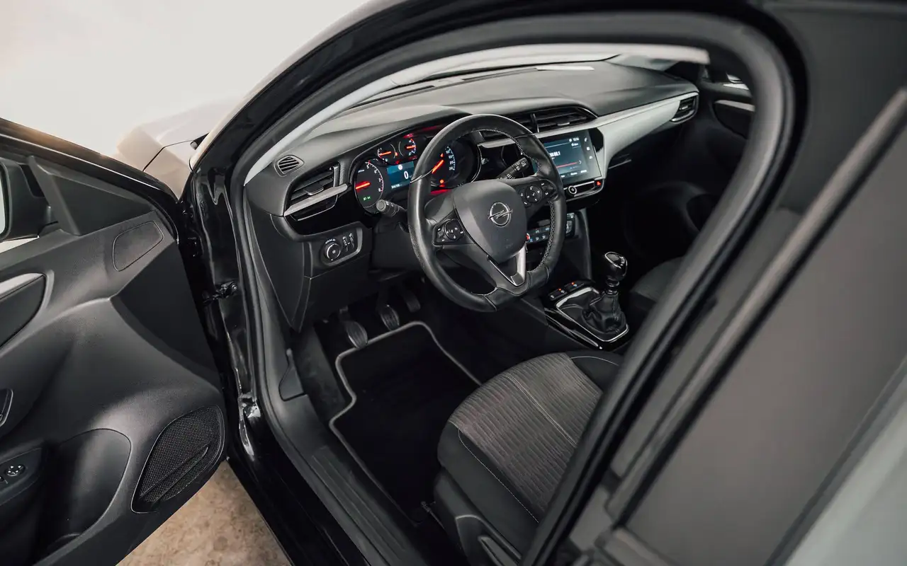 Opel Corsa - 8