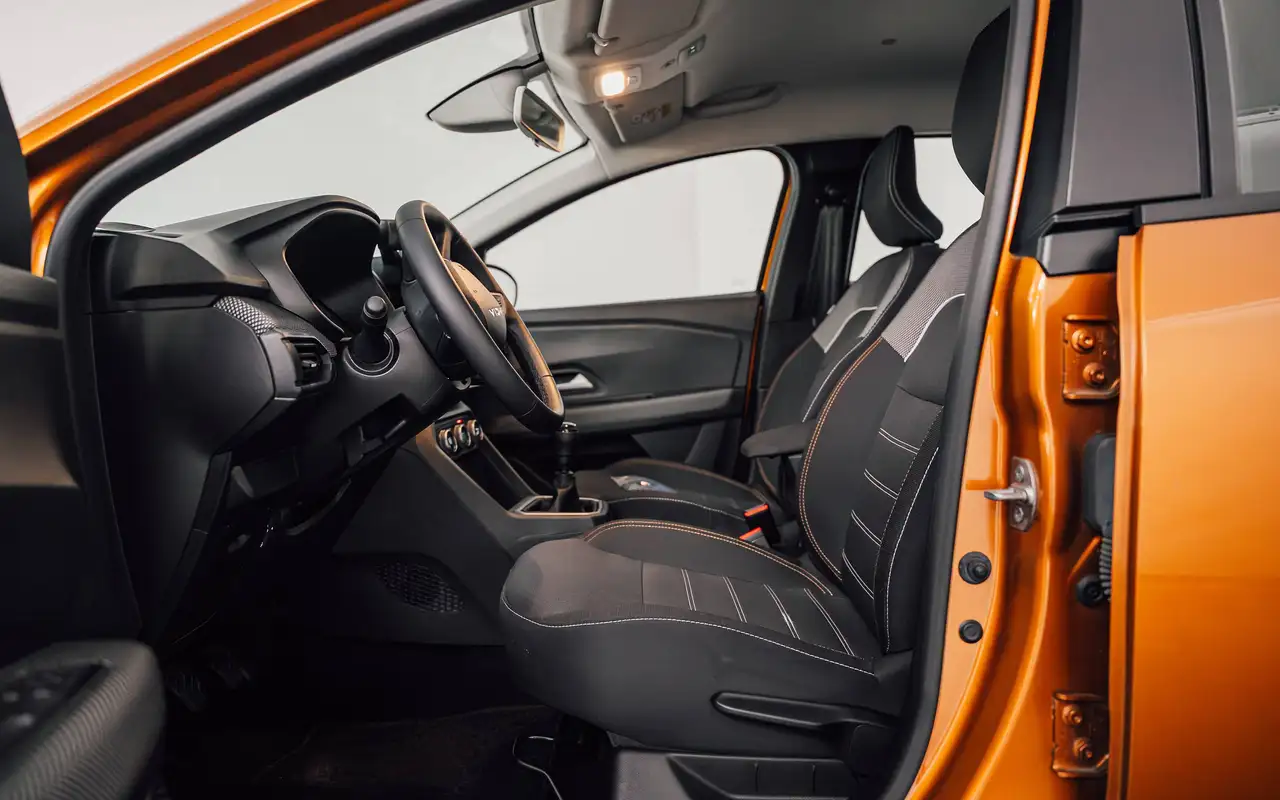 Dacia Sandero - 12