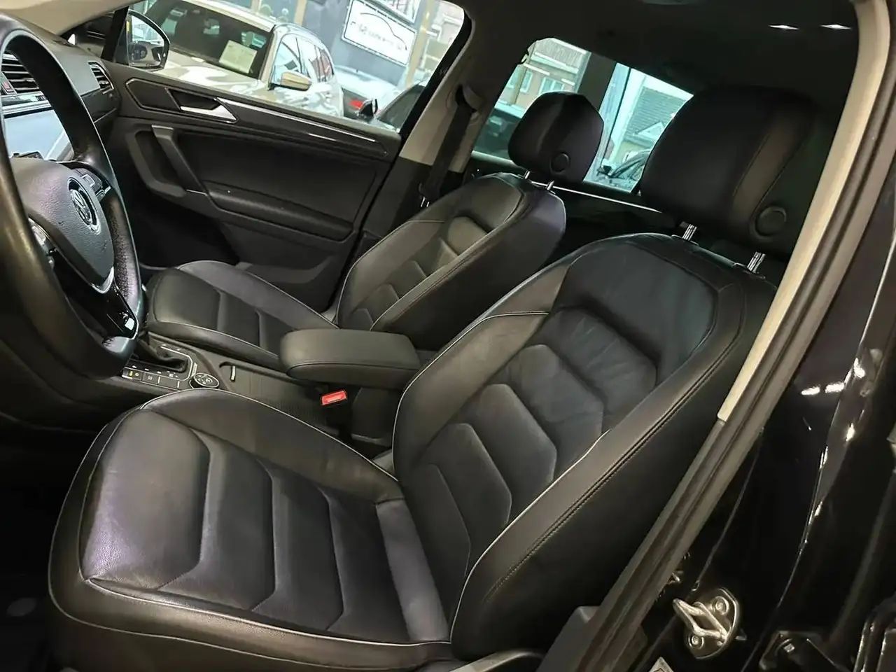 Volkswagen Tiguan - 7