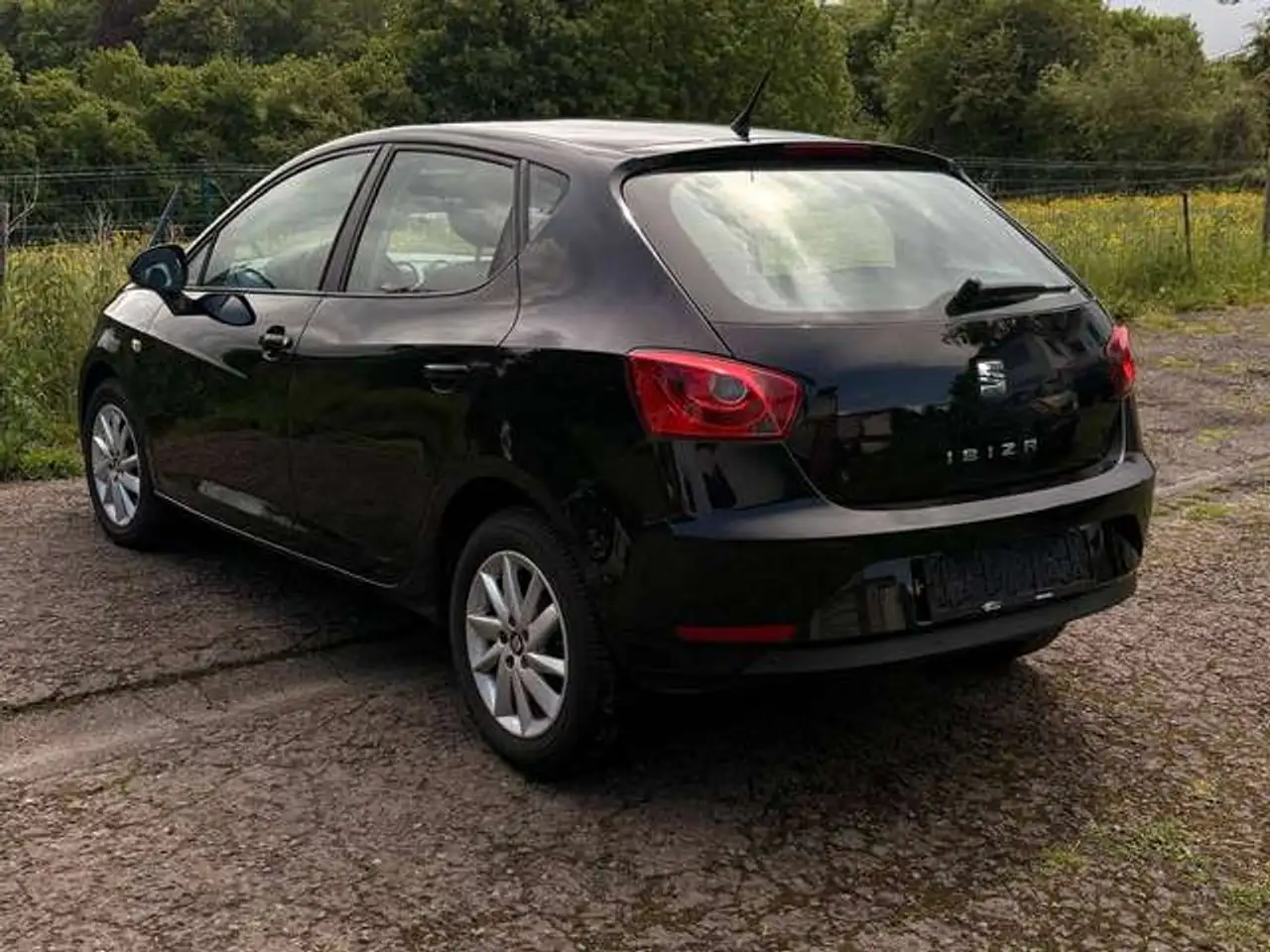 SEAT Ibiza - 5