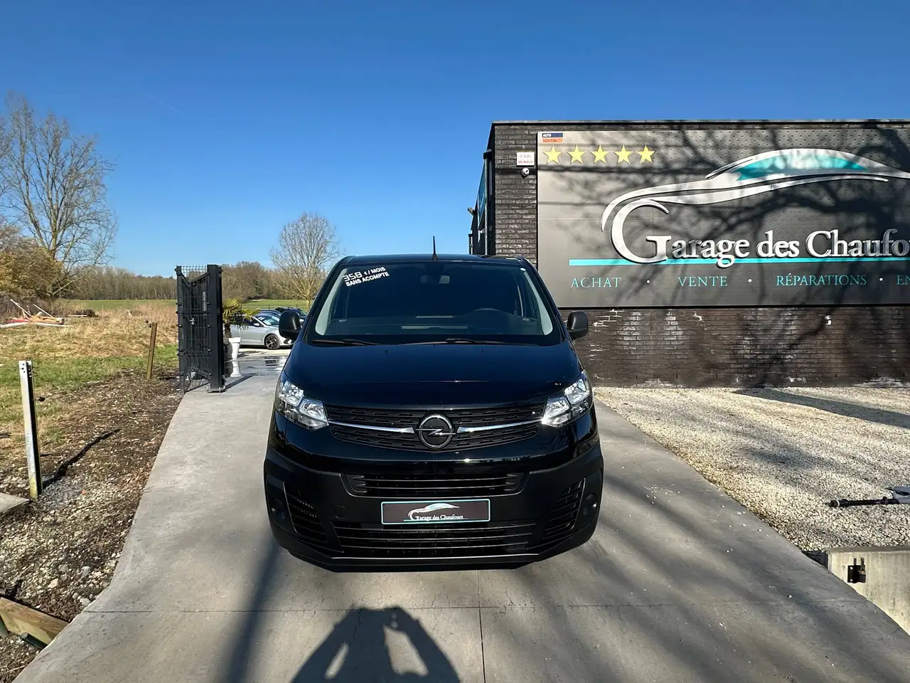 Opel Vivaro - 11