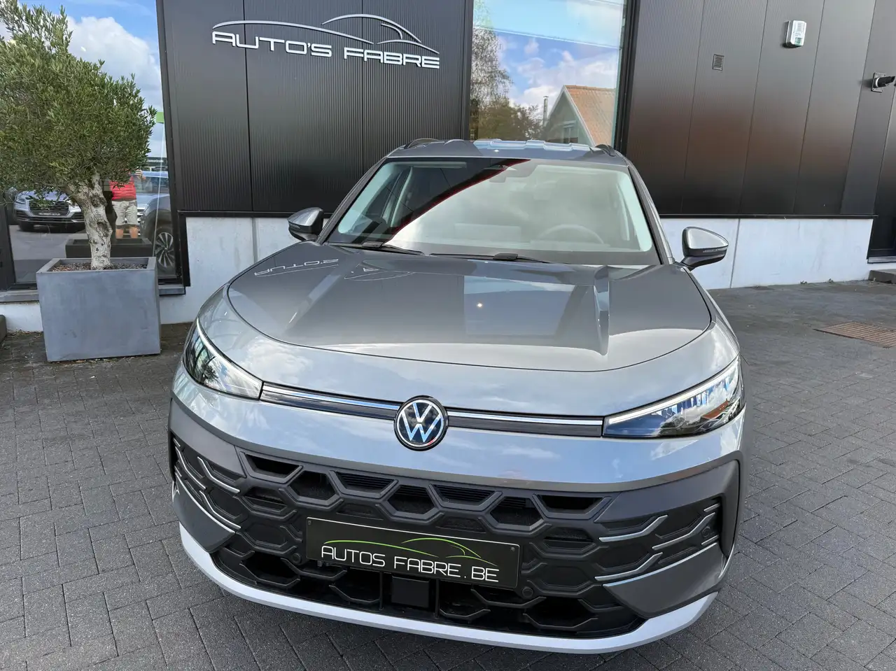 Volkswagen T-Roc - 2