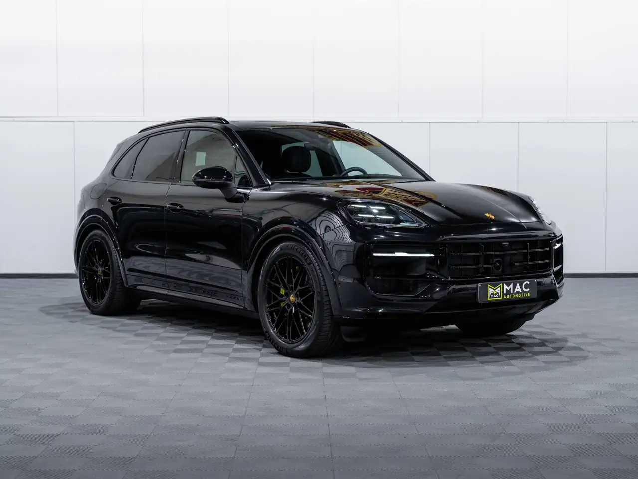 Porsche Cayenne - 6