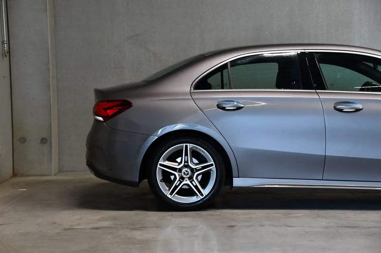Mercedes-Benz A 180 - 11