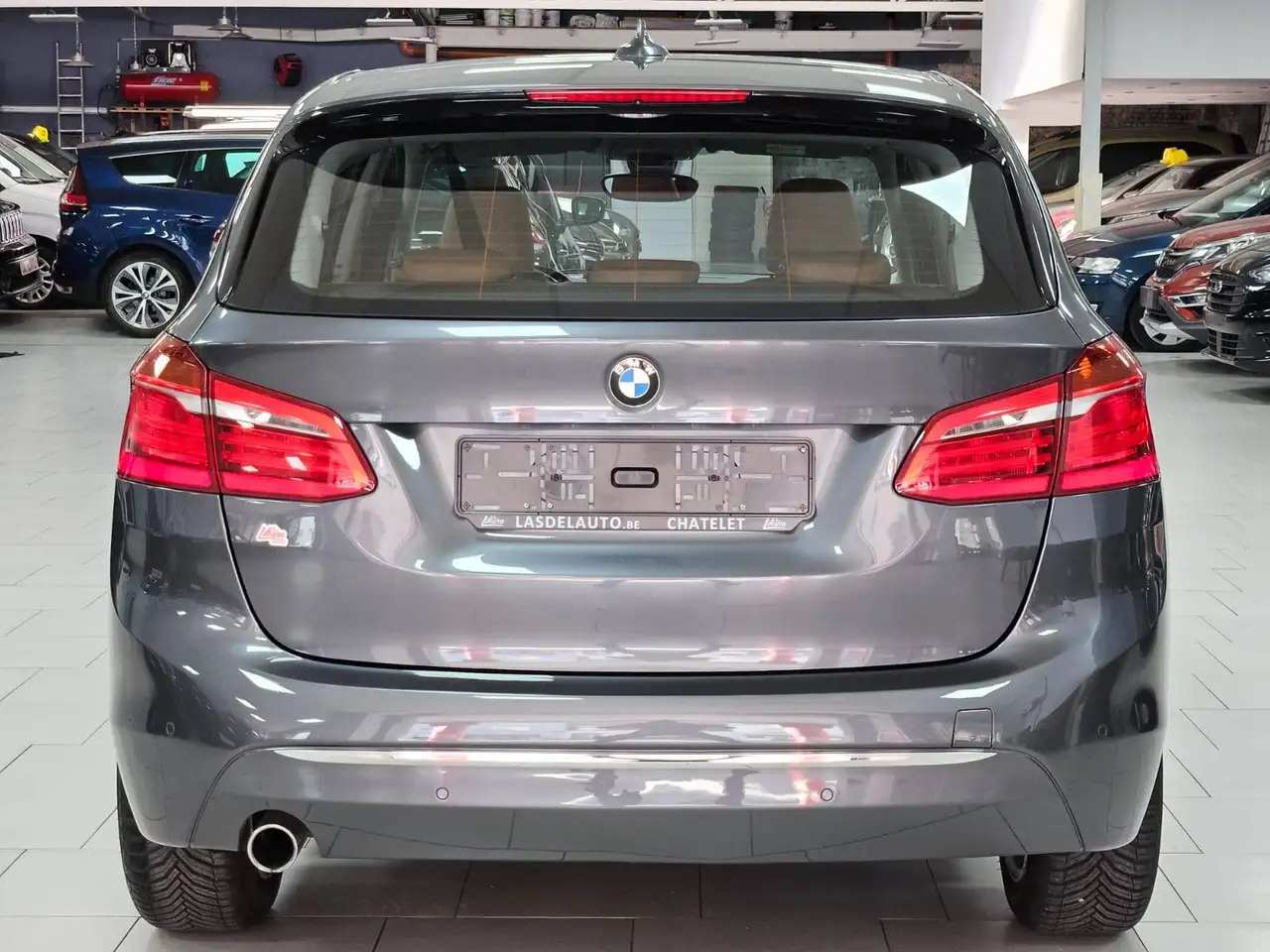 BMW 216 - 7