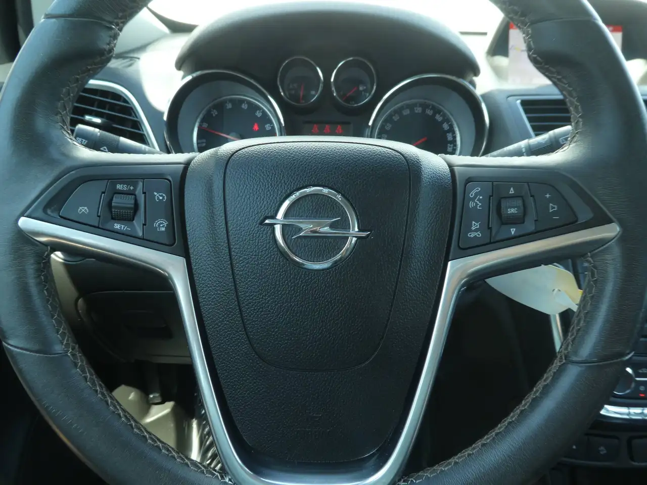 Opel Mokka - 8