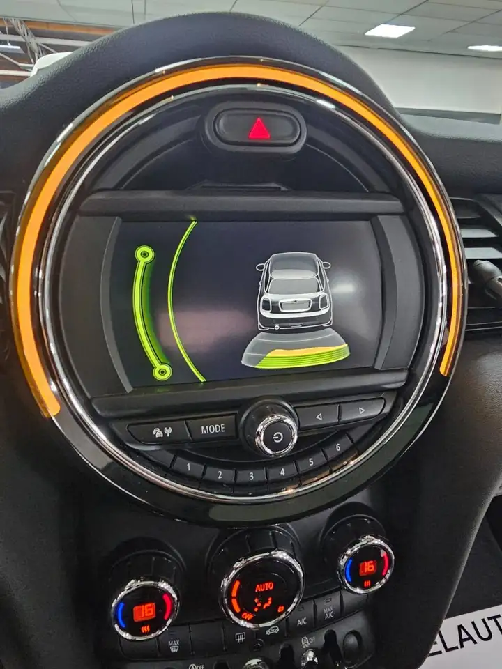 MINI Cooper - 12