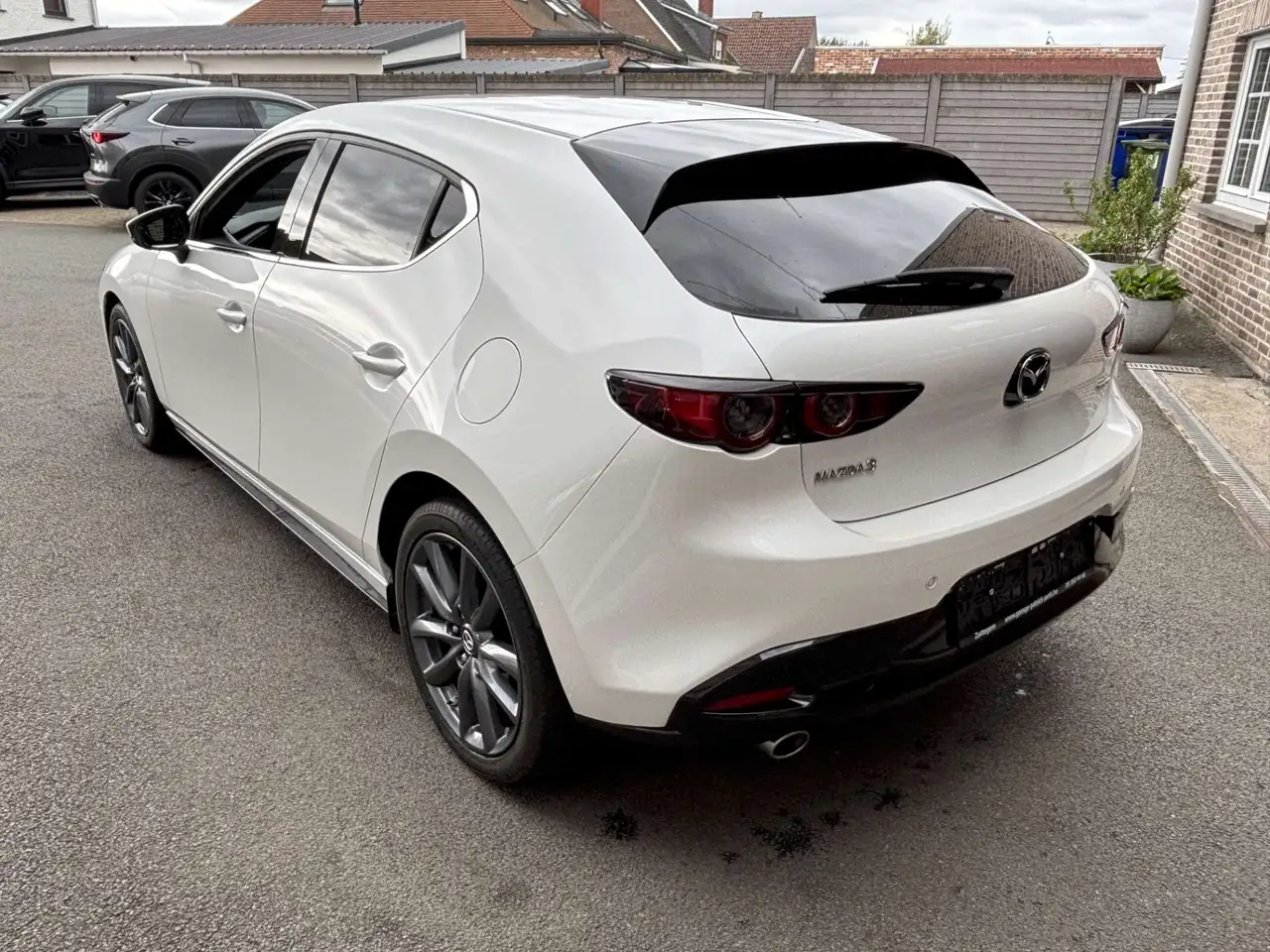 Mazda 3 - 4
