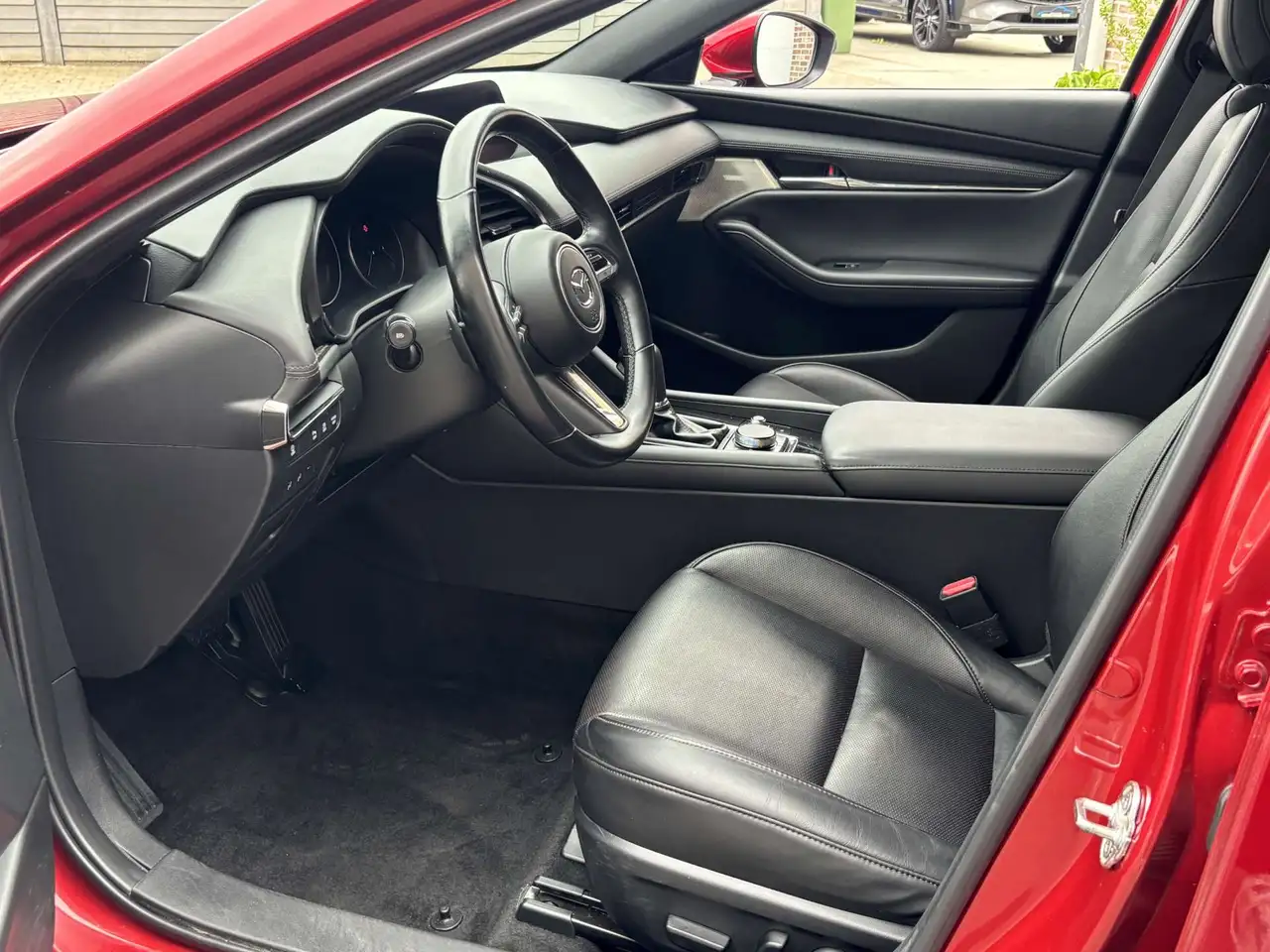 Mazda 3 - 10