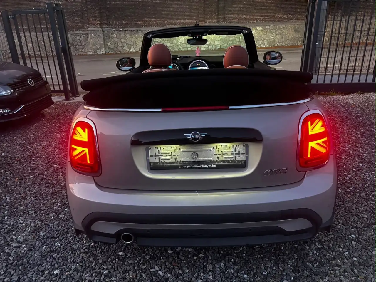 MINI Cooper Cabrio - 6